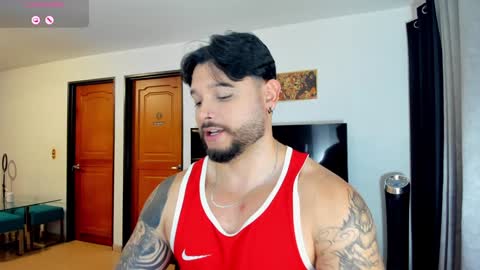 Snapshot of johatsu chatting on 02-01-25, 09:51 King - online show from 02-01-25, 09:51