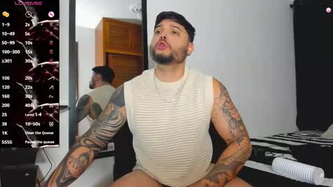 Snapshot of johatsu chatting on 09-14-25, 11:59 King - online show from 09-14-25, 11:59