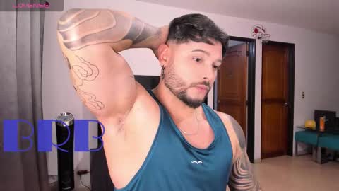 Snapshot of johatsu chatting on 11-15-25, 09:54 King - online show from 11-15-25, 09:54