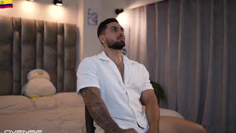 john online show from 10-31-25, 12:33