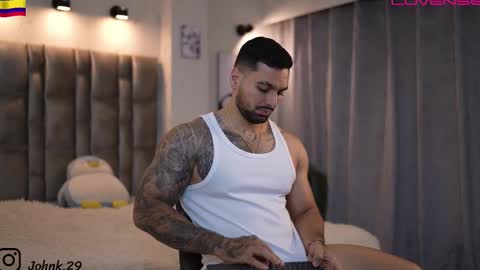 john online show from 12-21-25, 09:44