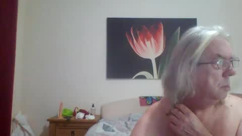 JOHN online show from 12-26-24, 03:42