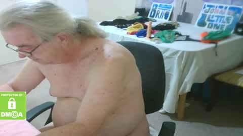 JOHN online show from 01-29-25, 10:01