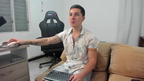 JOHN online show from 01-18-26, 08:56