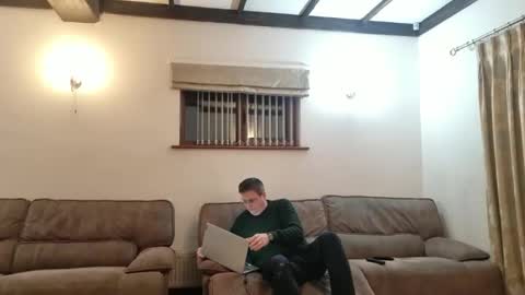 Snapshot of johnathan_stuart33 chatting on 03-08-26, 02:04 johnathan_stuart33 online show from 03-08-26, 02:04