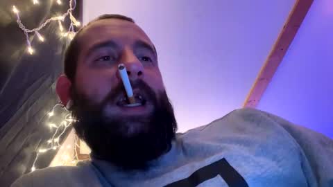 johnboii813 online show from 12-08-24, 04:25