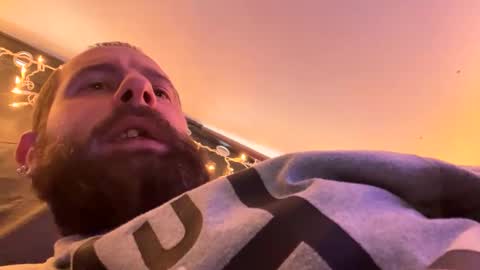 johnboii813 online show from 12-08-24, 03:24