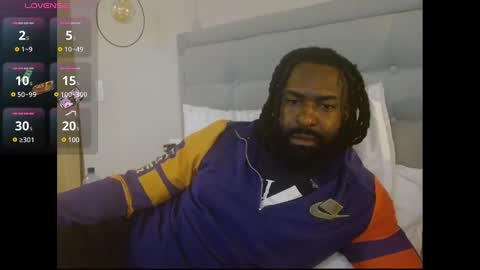 John Gabbana online show from 01-10-25, 05:47