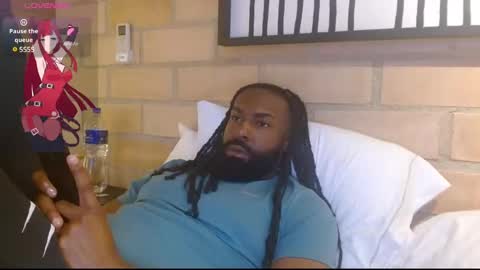 John Gabbana online show from 02-10-25, 11:23