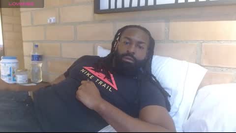 John Gabbana online show from 02-11-25, 11:01