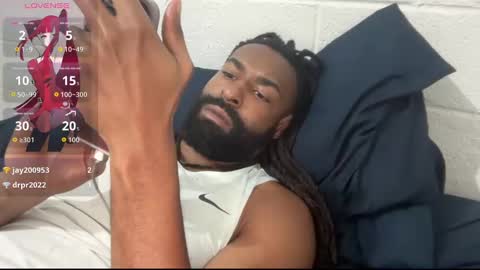 John Gabbana online show from 10-01-25, 09:32