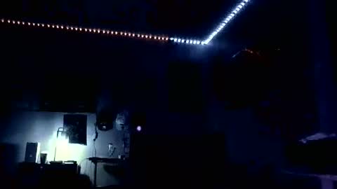 johnniejohnnied online show from 01-08-25, 03:40