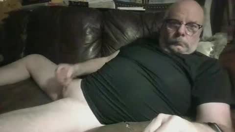 Johnny online show from 01-03-25, 06:33