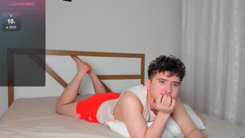 Snapshot of johnny_big_ass chatting on 02-01-26, 08:40 Johnny online show from 02-01-26, 08:40