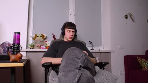 johnny boom online show from 01-10-25, 05:34