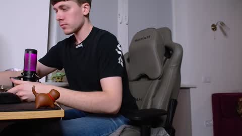 johnny boom online show from 01-18-25, 05:37
