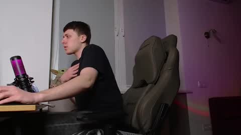 johnny boom online show from 03-01-25, 05:05