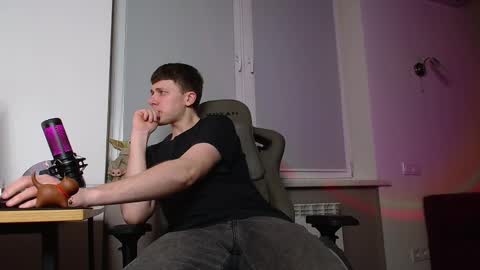 johnny boom online show from 03-02-25, 05:25