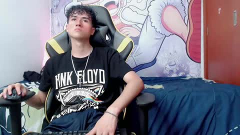 johnny_cagee online show from 12-18-24, 08:20