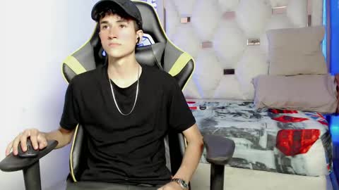 johnny_cagee online show from 09-21-25, 04:03