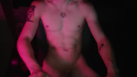 Johnny online show from 10-03-25, 05:32