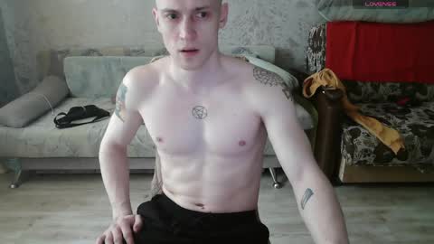 Johnny online show from 05-11-26, 11:27