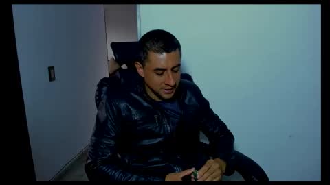 Johnny online show from 12-05-25, 06:59