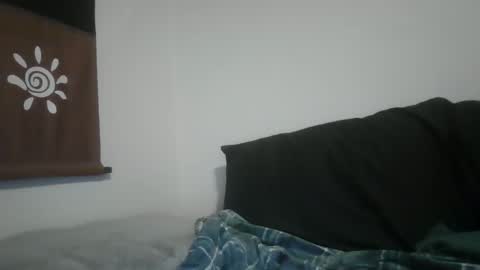 Snapshot of johnnyb1118 chatting on 02-02-25, 04:48 johnnyb1118 online show from 02-02-25, 04:48