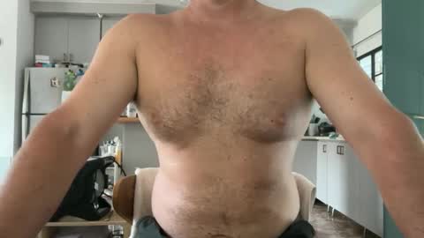 Snapshot of johnnyblueskies chatting on 10-12-25, 11:53 Johnny Blue Eyes online show from 10-12-25, 11:53