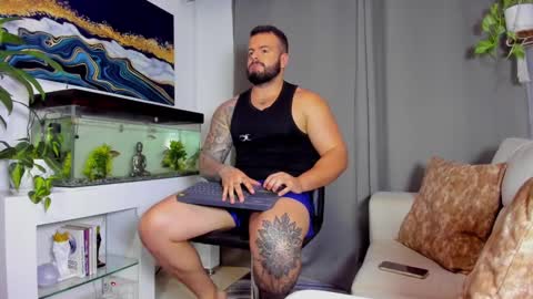 JOHNNY online show from 01-26-25, 11:08