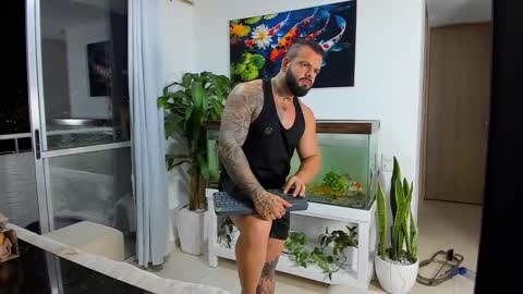 JOHNNY online show from 09-22-25, 12:01