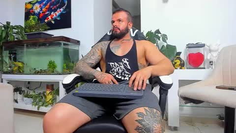 JOHNNY online show from 10-21-25, 12:33