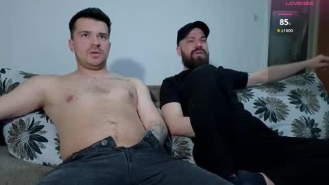 Johnny online show from 03-08-26, 05:06