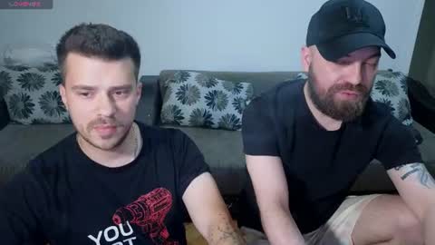 Johnny online show from 07-04-26, 07:53
