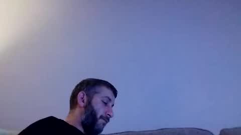 Snapshot of johnnypoly chatting on 01-17-26, 03:33 bigboy online show from 01-17-26, 03:33