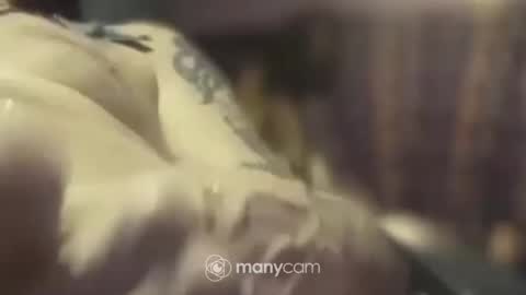 johnnyshung1 online show from 01-10-25, 03:50