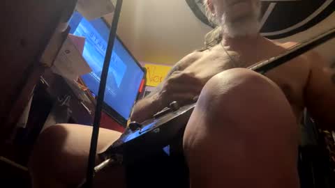 Snapshot of johnnyshung1 chatting on 02-06-26, 03:04 johnnyshung1 online show from 02-06-26, 03:04