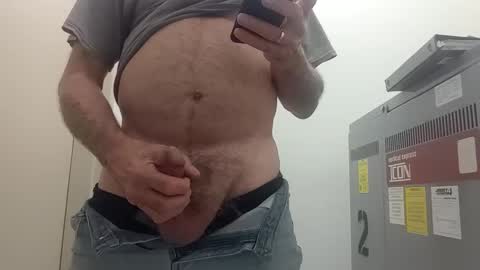 johnp7770 online show from 09-30-25, 03:28