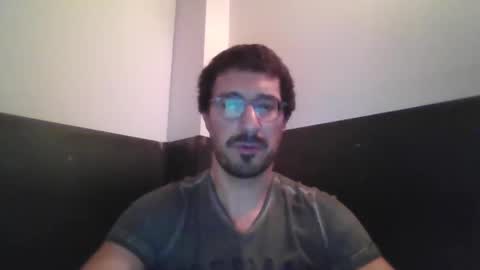 Snapshot of johnparis7575 chatting on 11-24-25, 10:53 Johnfrench online show from 11-24-25, 10:53