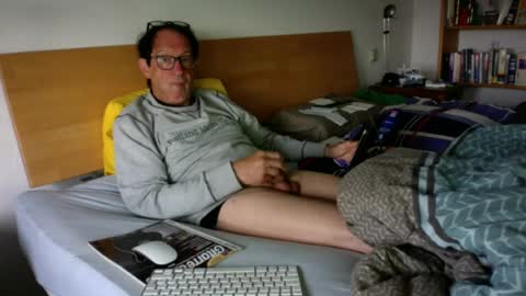DirtyHarry online show from 06-16-26, 07:05