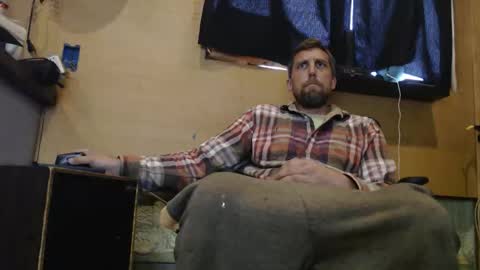 Snapshot of johnplayer23 chatting on 04-26-26, 10:29 johnplayer23 online show from 04-26-26, 10:29