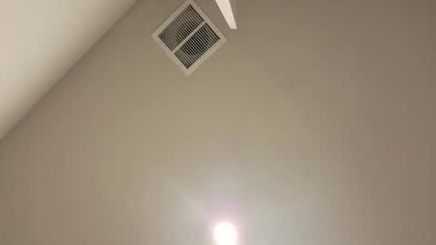 Give John Ryan A Thumbs Up online show from 12-15-25, 05:44