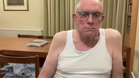 Snapshot of johnsenior41 chatting on 02-16-25, 09:59 johnsenior41 online show from 02-16-25, 09:59