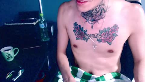 johnsonisaac94  online show from 12-19-24, 07:18