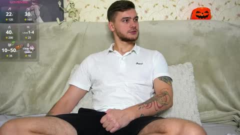 John online show from 10-28-25, 01:03