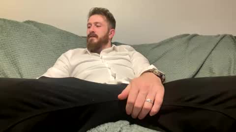 Snapshot of johnthomasbwc chatting on 10-27-25, 11:20 JohnThomasBWC online show from 10-27-25, 11:20