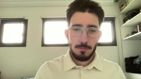 Snapshot of johnukber chatting on 06-21-26, 03:25 John Ukber online show from 06-21-26, 03:25