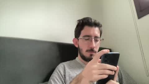 Snapshot of johnukber chatting on 06-25-26, 03:38 John Ukber online show from 06-25-26, 03:38