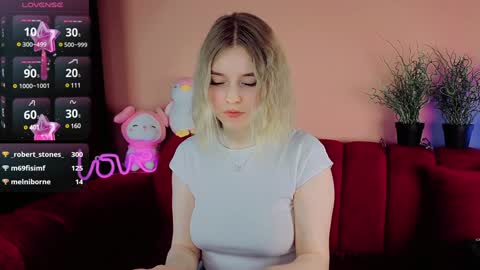Snapshot of joice_queen chatting on 12-03-24, 12:46 Paula online show from 12-03-24, 12:46