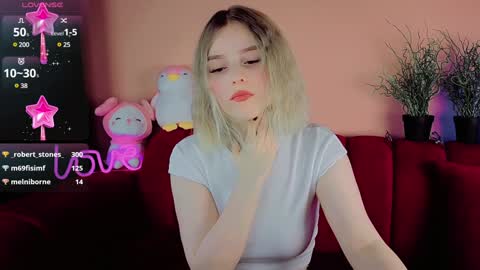 Snapshot of joice_queen chatting on 12-03-24, 03:52 Paula online show from 12-03-24, 03:52
